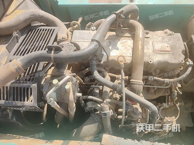 发动机整体俯视（整机外观）