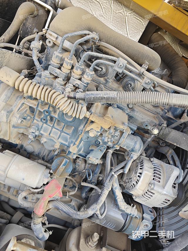 发动机整体俯视（整机外观）