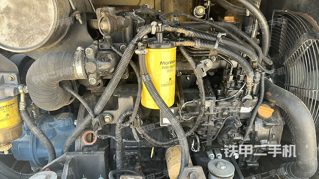 发动机整体俯视（整机外观）