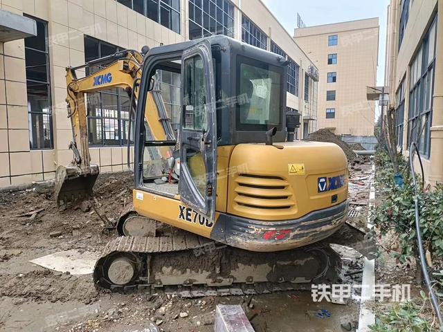 徐工XE60D挖掘机