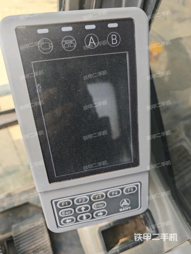 显示屏 （驾驶室部分）