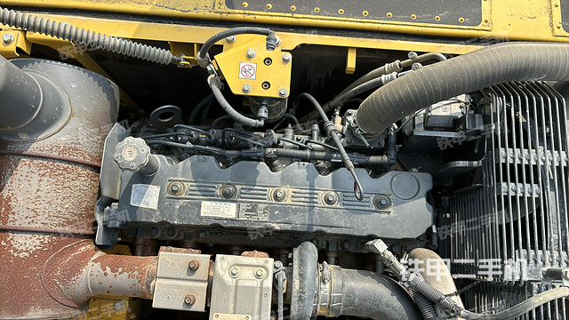 发动机整体俯视（整机外观）