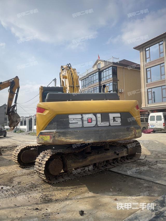 整机右后45°（整机外观）