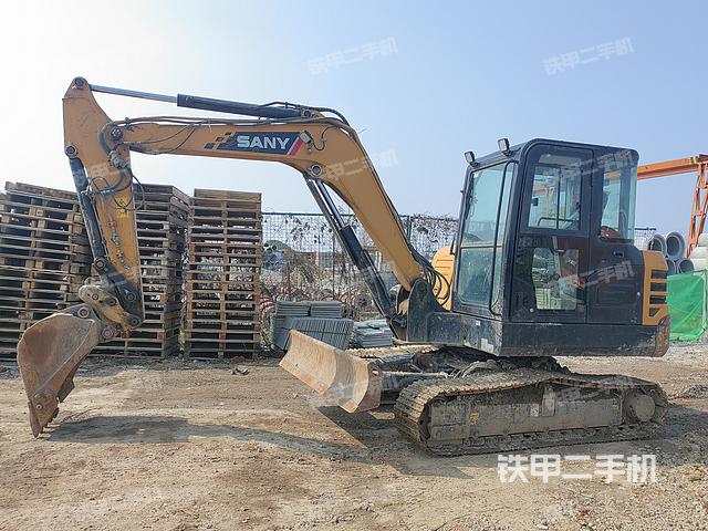 三一重工SY60C挖掘机