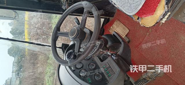 驾驶室工作台（整机外观及大件）