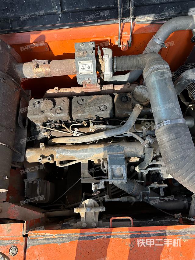 发动机整体俯视（整机外观）