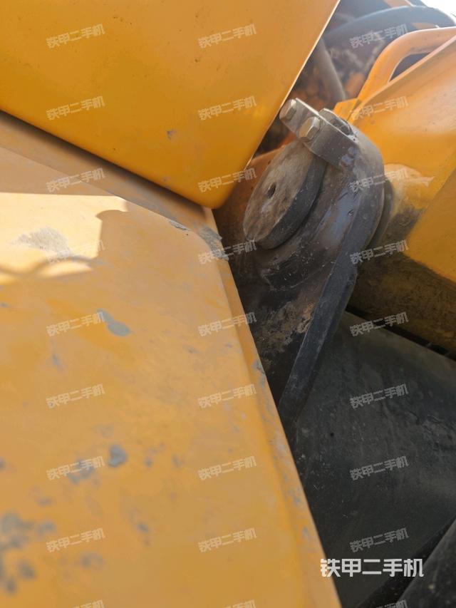 大臂根部 斜视（工作和回转装置）