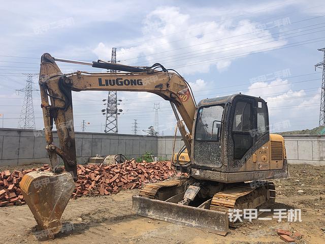 柳工CLG908D挖掘机