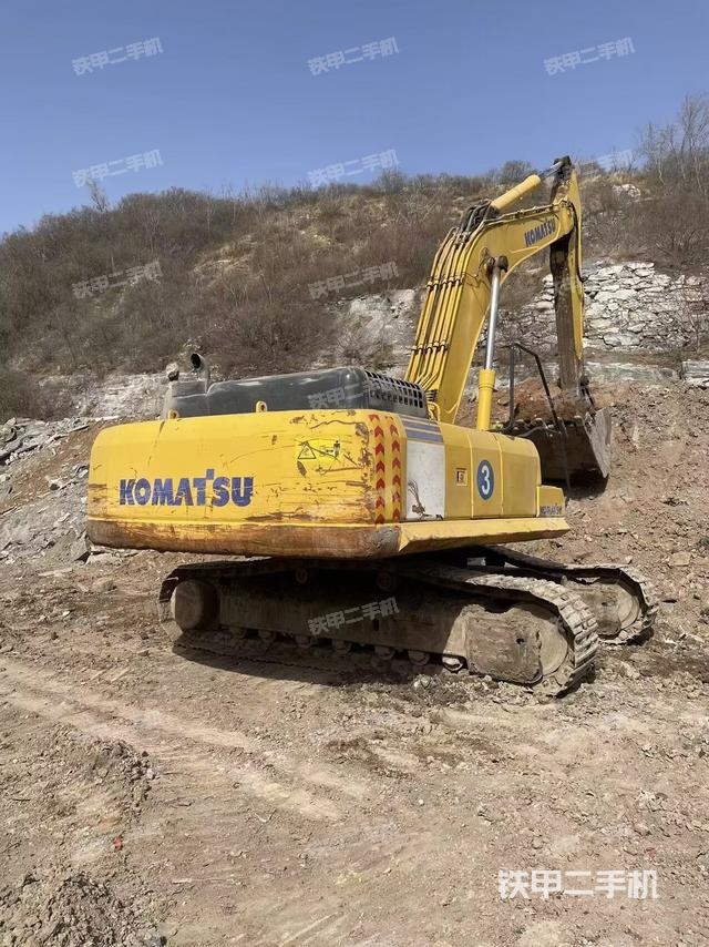 驾驶室顶部（整机外观）