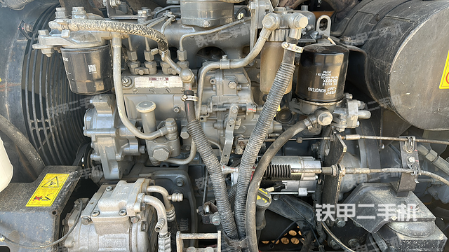 发动机整体俯视（整机外观）