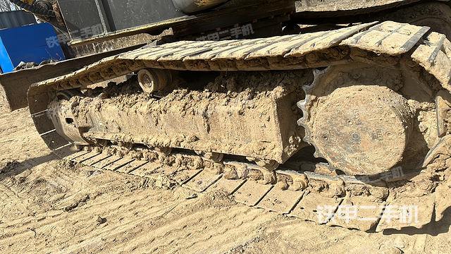 单侧履带整体（整机外观）