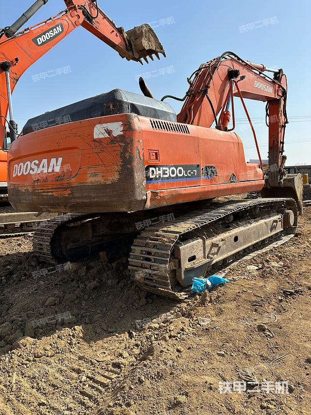 整机右后45°（整机外观）