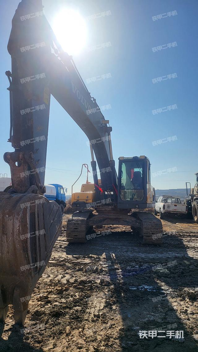 驾驶室整体（整机外观）