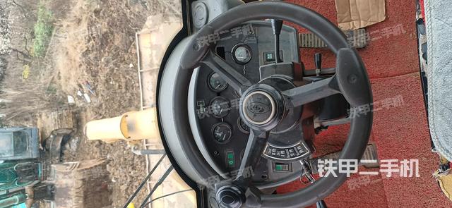 驾驶室操作台（整机外观及大件）