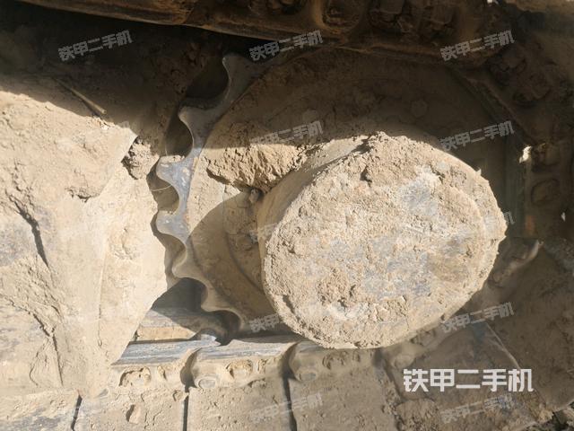 左驱动轮（行走机构）