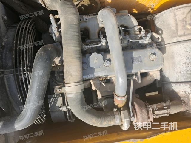 发动机室（上车部件）