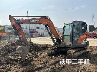 安徽-六安市二手斗山DX60-9C挖掘机实拍照片