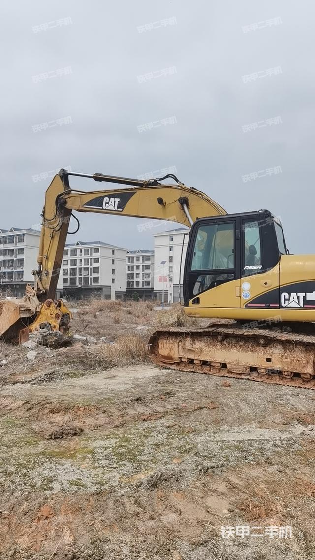 驾驶室整体（整机外观）