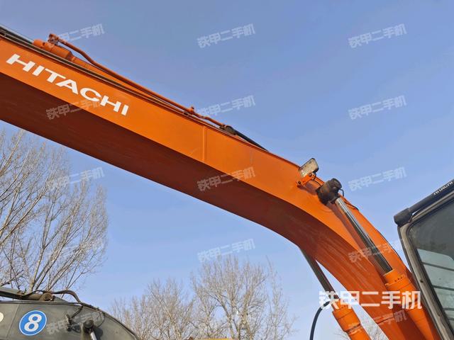 大臂整体 右侧（工作和回转装置）