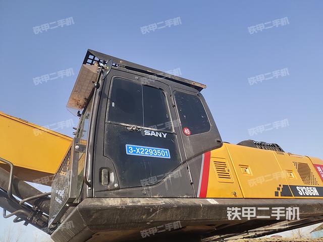 驾驶室整体（整机外观）