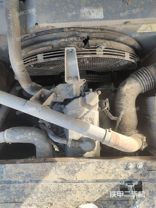 发动机整体俯视（整机外观）