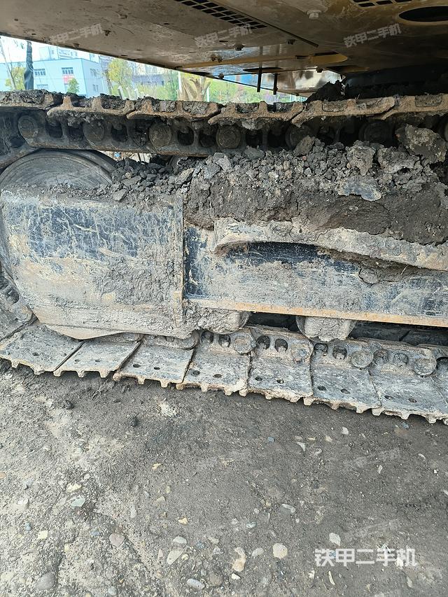 单侧履带整体（整机外观）