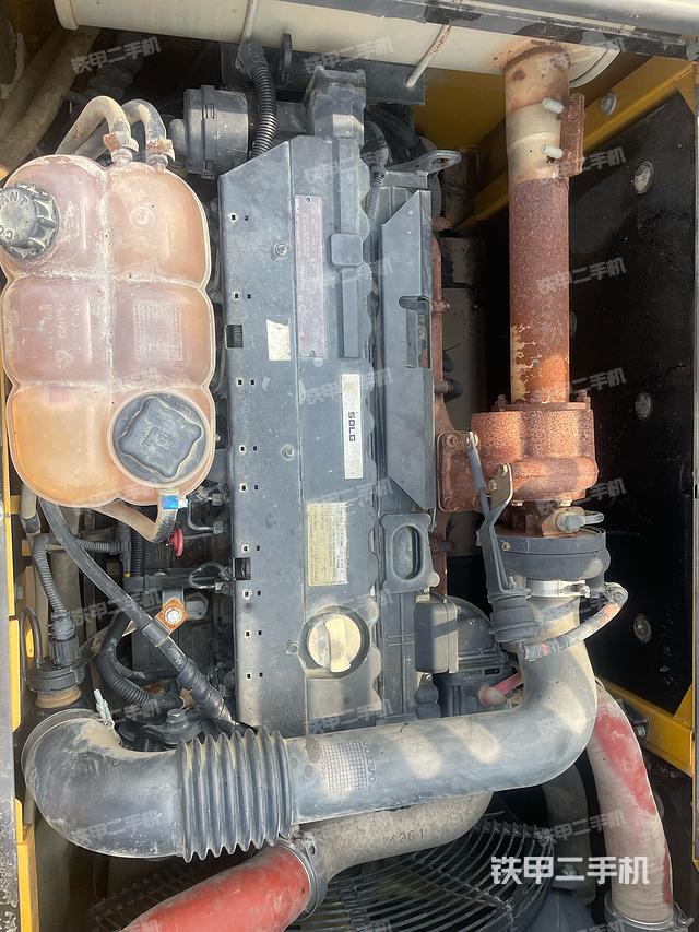 发动机整体俯视（整机外观）