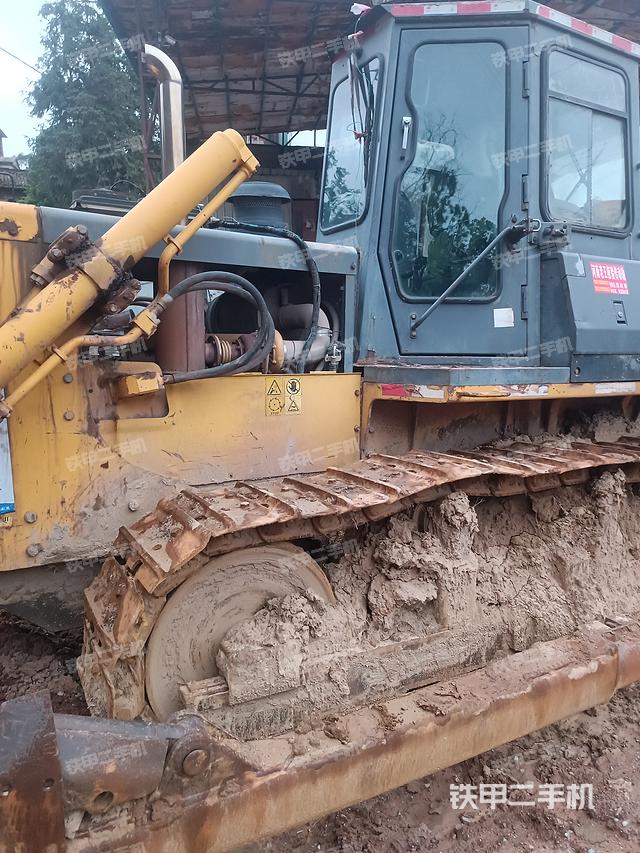 整机左侧（设备外观及核心部件）