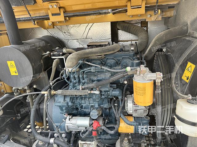 发动机整体俯视（整机外观）