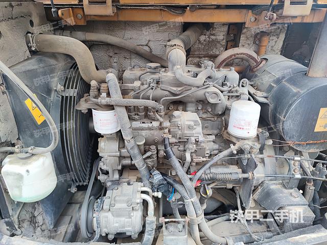 发动机整体俯视（整机外观）