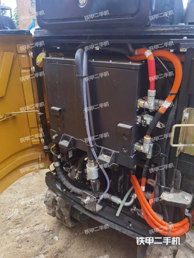 发动机整体俯视（整机外观）