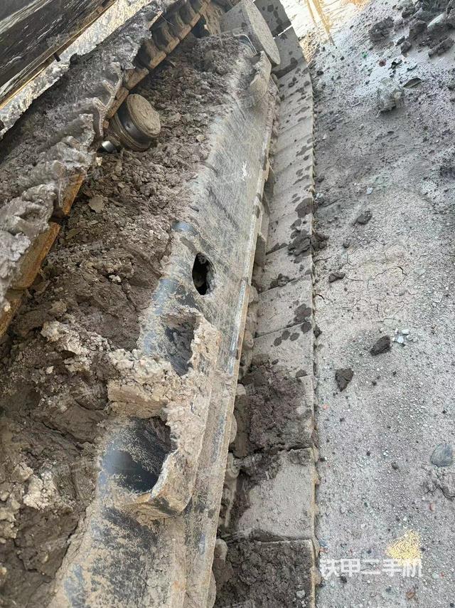 单侧履带整体（整机外观）