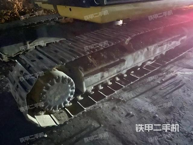 单侧履带整体（整机外观）