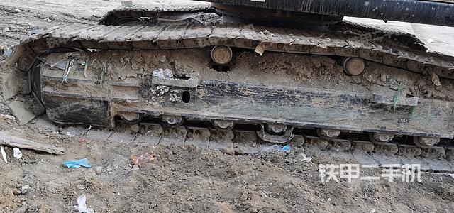 单侧履带整体（整机外观）