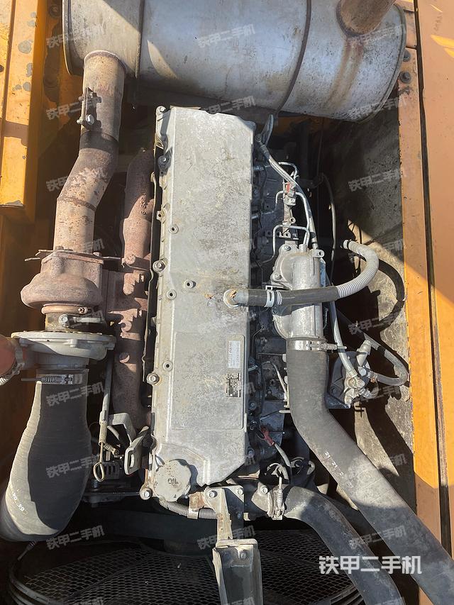 发动机整体俯视（整机外观）