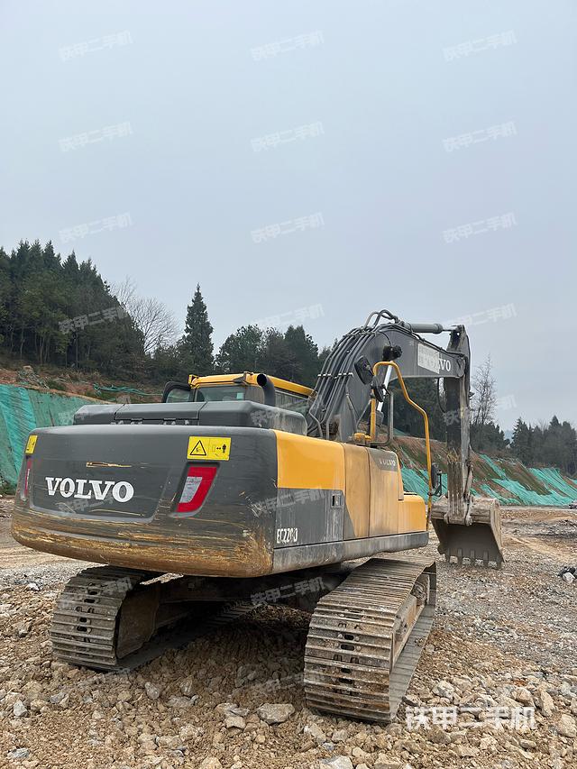 整机右后45°（整机外观）