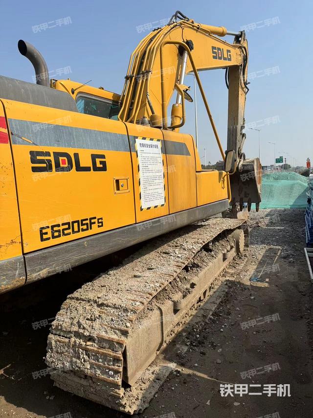 整机右后45°（整机外观）