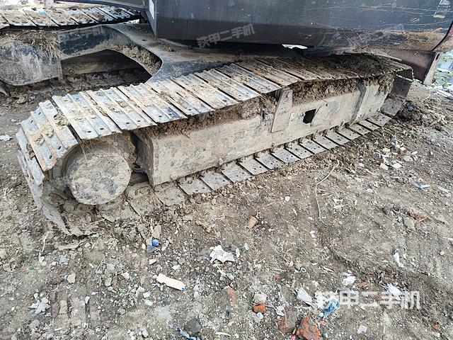 单侧履带整体（整机外观）