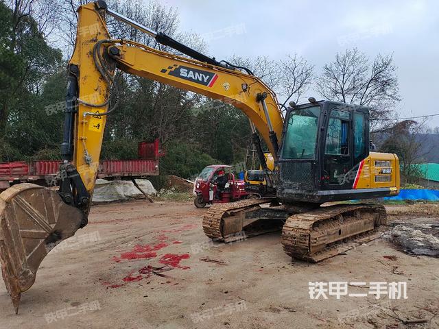 三一重工SY155H挖掘机