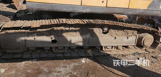 单侧履带整体（整机外观）