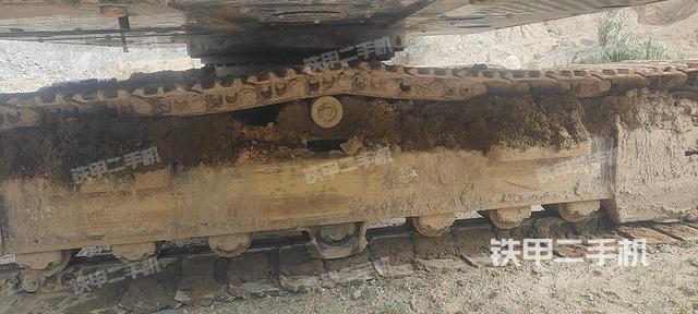 单侧履带整体（整机外观）