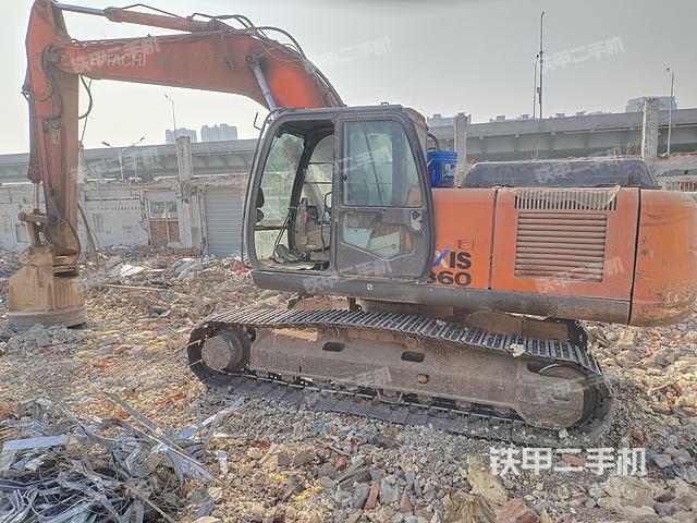 日立ZX240-3挖掘机