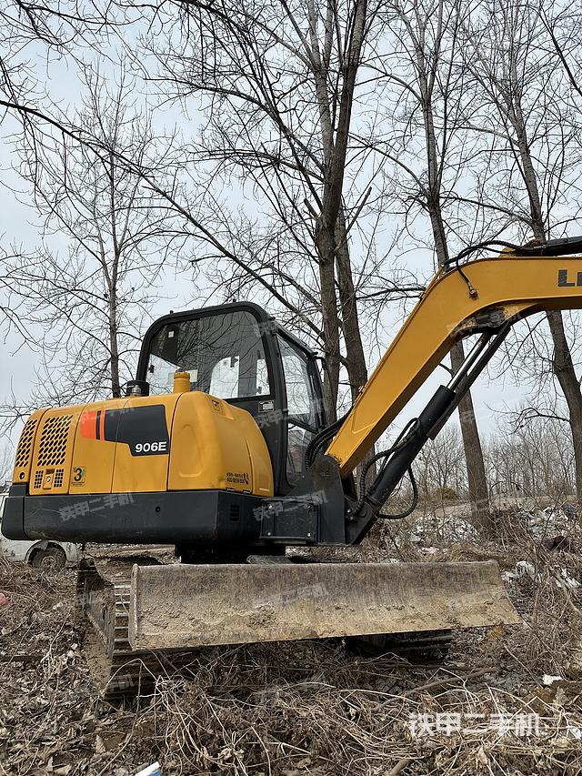整机右后45°（整机外观）
