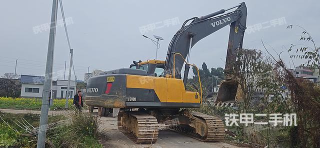 整机右后45°（整机外观）