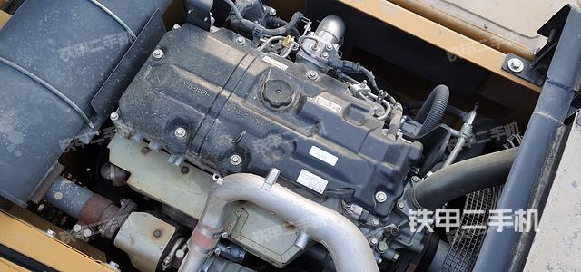 发动机整体俯视（整机外观）