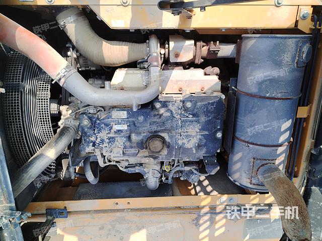 发动机整体俯视（整机外观）