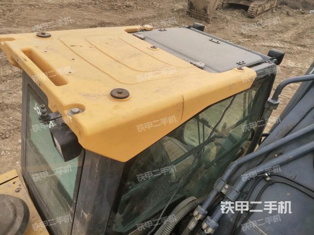 驾驶室顶部俯视（上车部件）