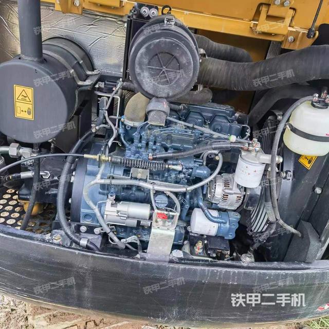 发动机整体俯视（整机外观）