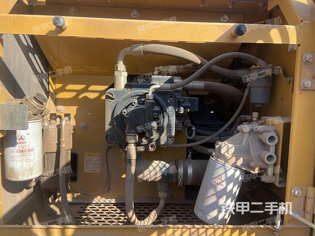 单侧履带整体（整机外观）