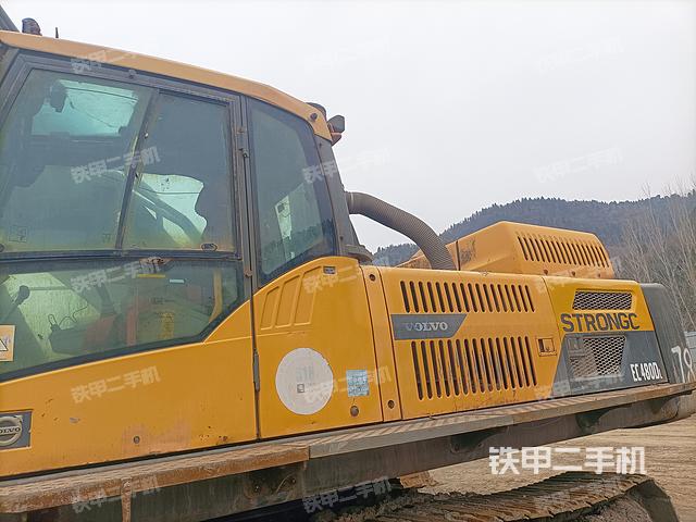 沃尔沃EC480DL挖掘机